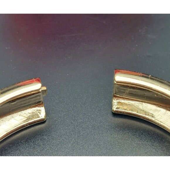 Beautiful Gold Tone & White Enamel Hinged Bangle Bracelet Tiny Rhinestone Accent - Picture 9 of 12